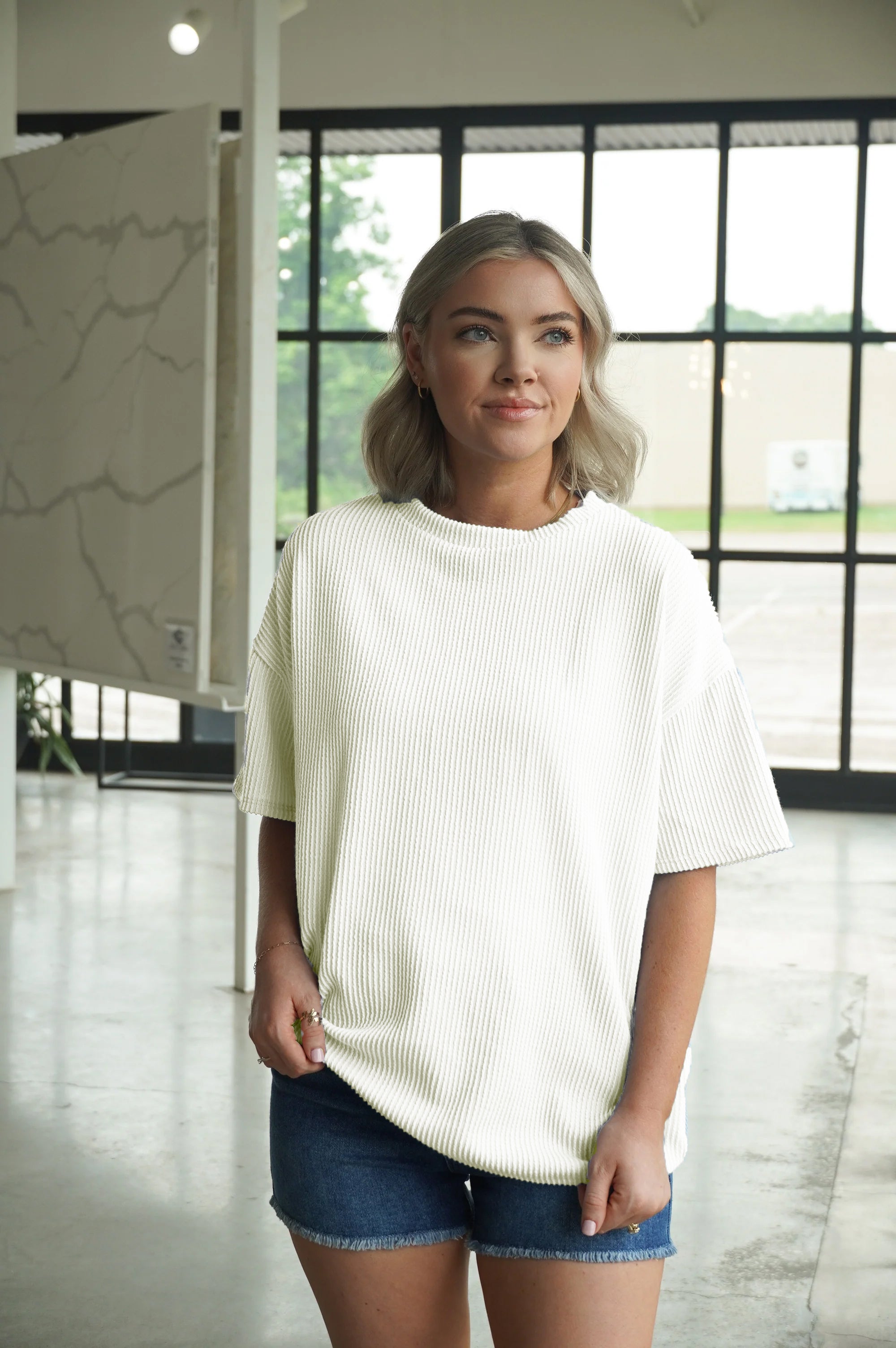 Women Crewneck Oversized White Tops