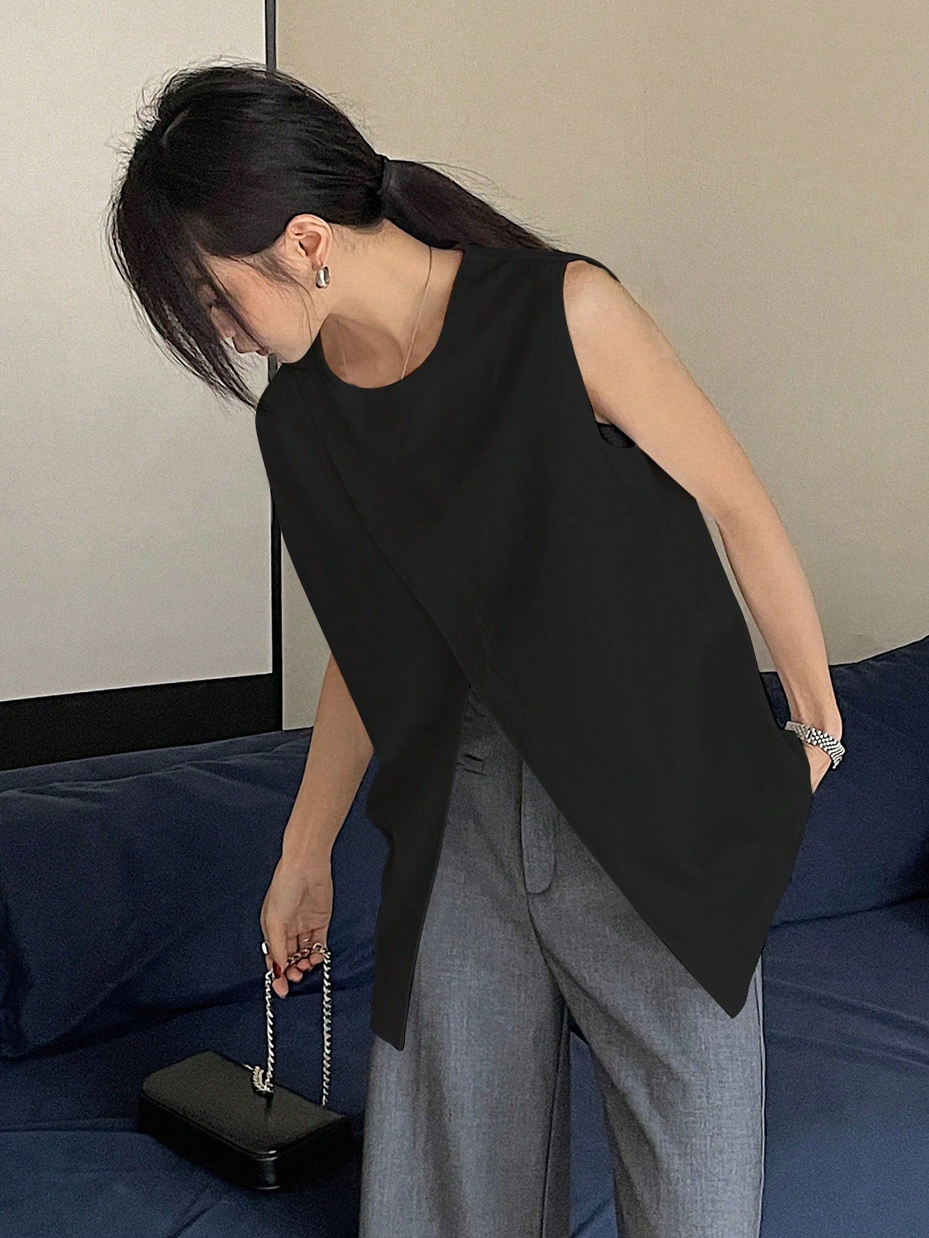 Women's Round Neck Top Sleeveless Summer Woman Stylish Western Basic Top